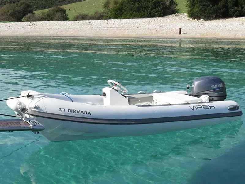 Lagoon 421 (Nirvana AC Watermaker Gen + elegant pack refit 2022)  - 6