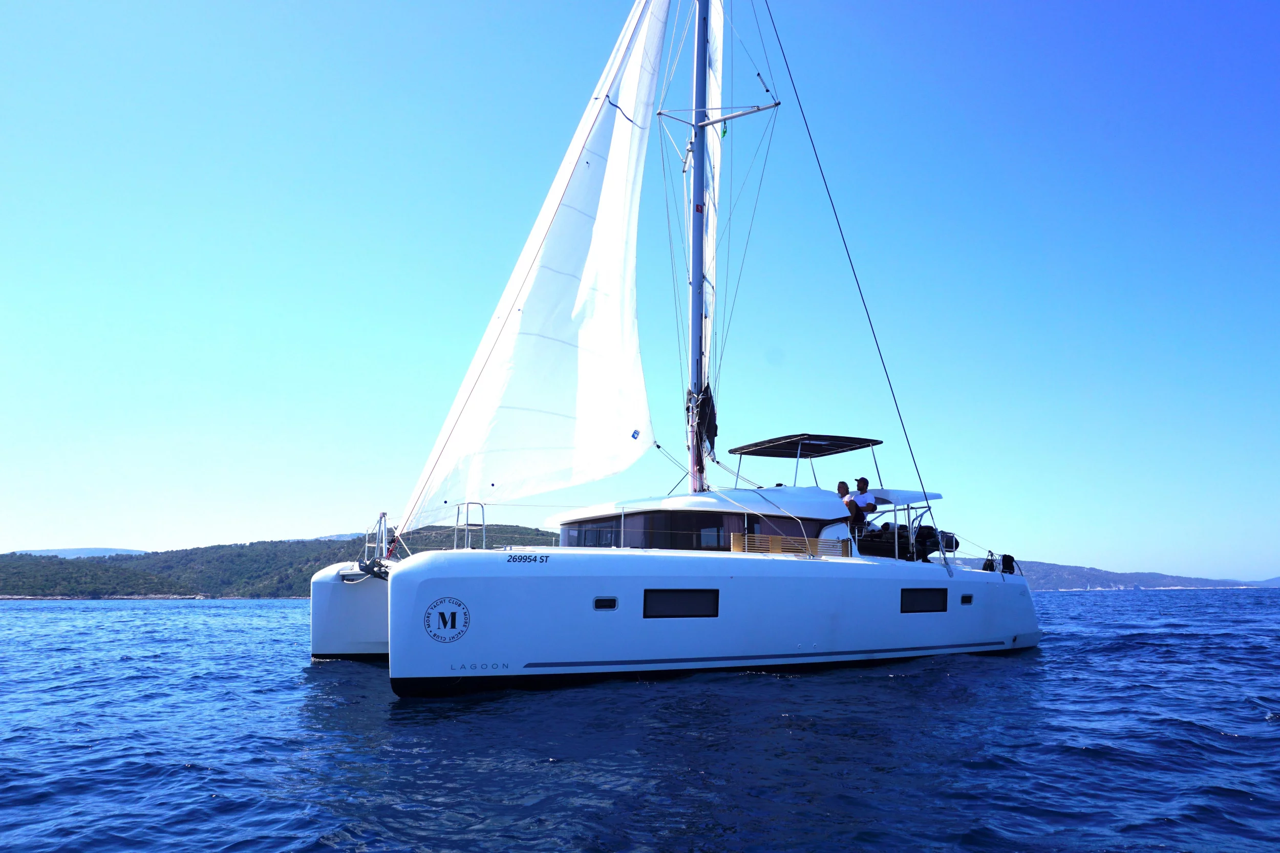 Lagoon 42 (AMFITRITE)  - 1