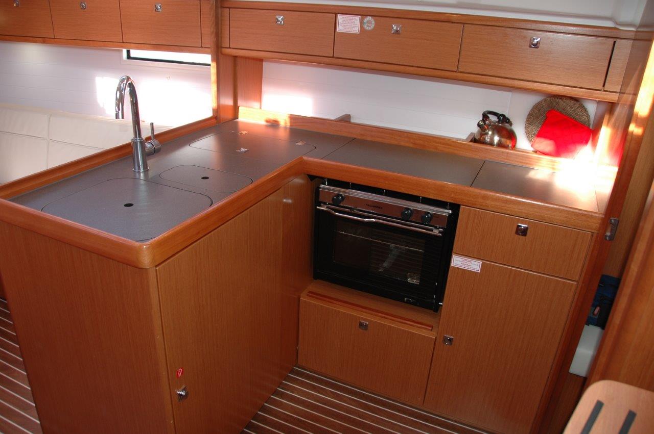 Photo #7 - Bavaria Cruiser 37 (Venere) en Portisco - 19629