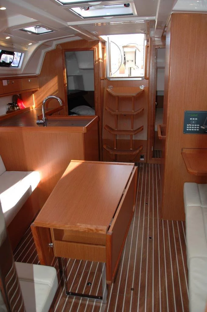 Bavaria Cruiser 37 (Venere)  - 11
