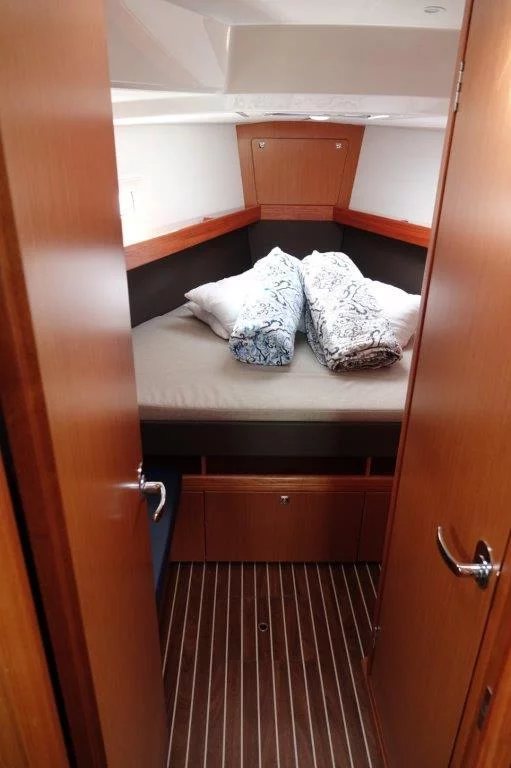 Bavaria Cruiser 41 (Oberon)  - 6
