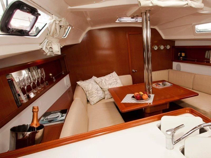 OCEANIS 34QR 2024 2CAB (LUNA)  - 345