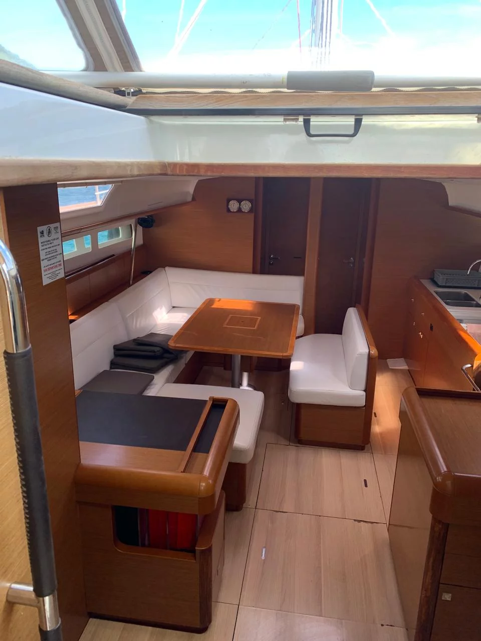 Sun Odyssey 519 (Aquaholic)  - 31