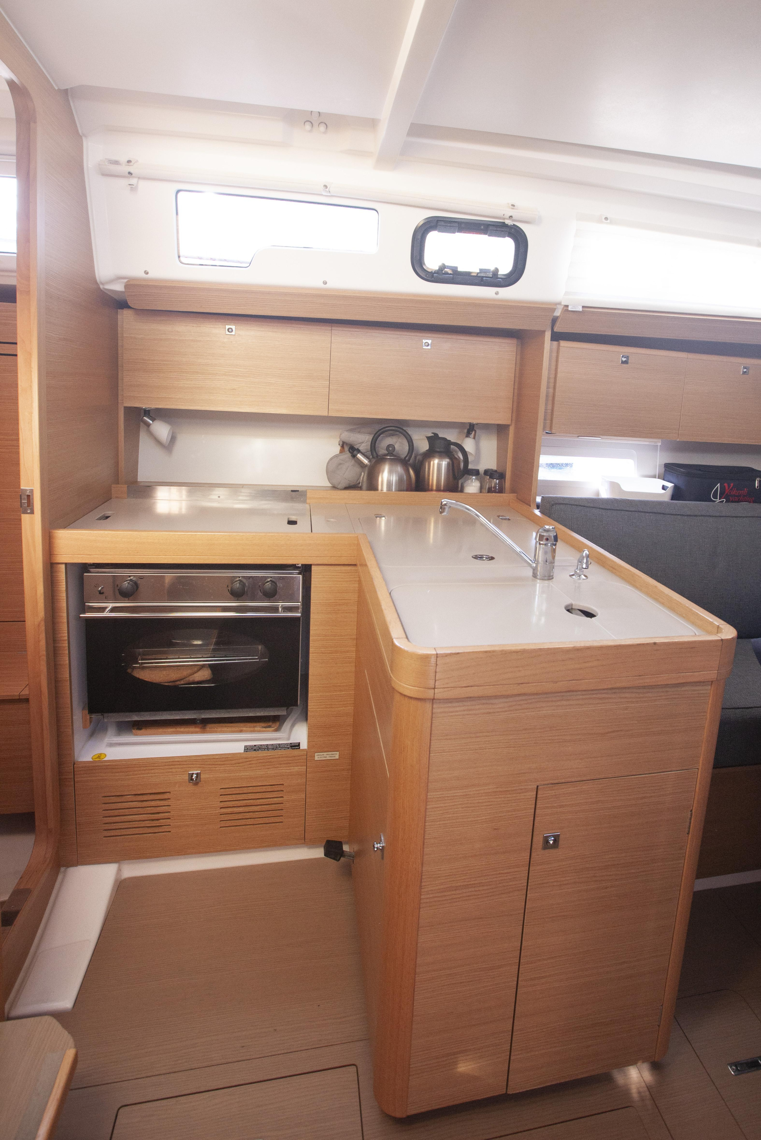 Photo #4 - Dufour 360 GL (Nautilus) in Orhaniye - 21381