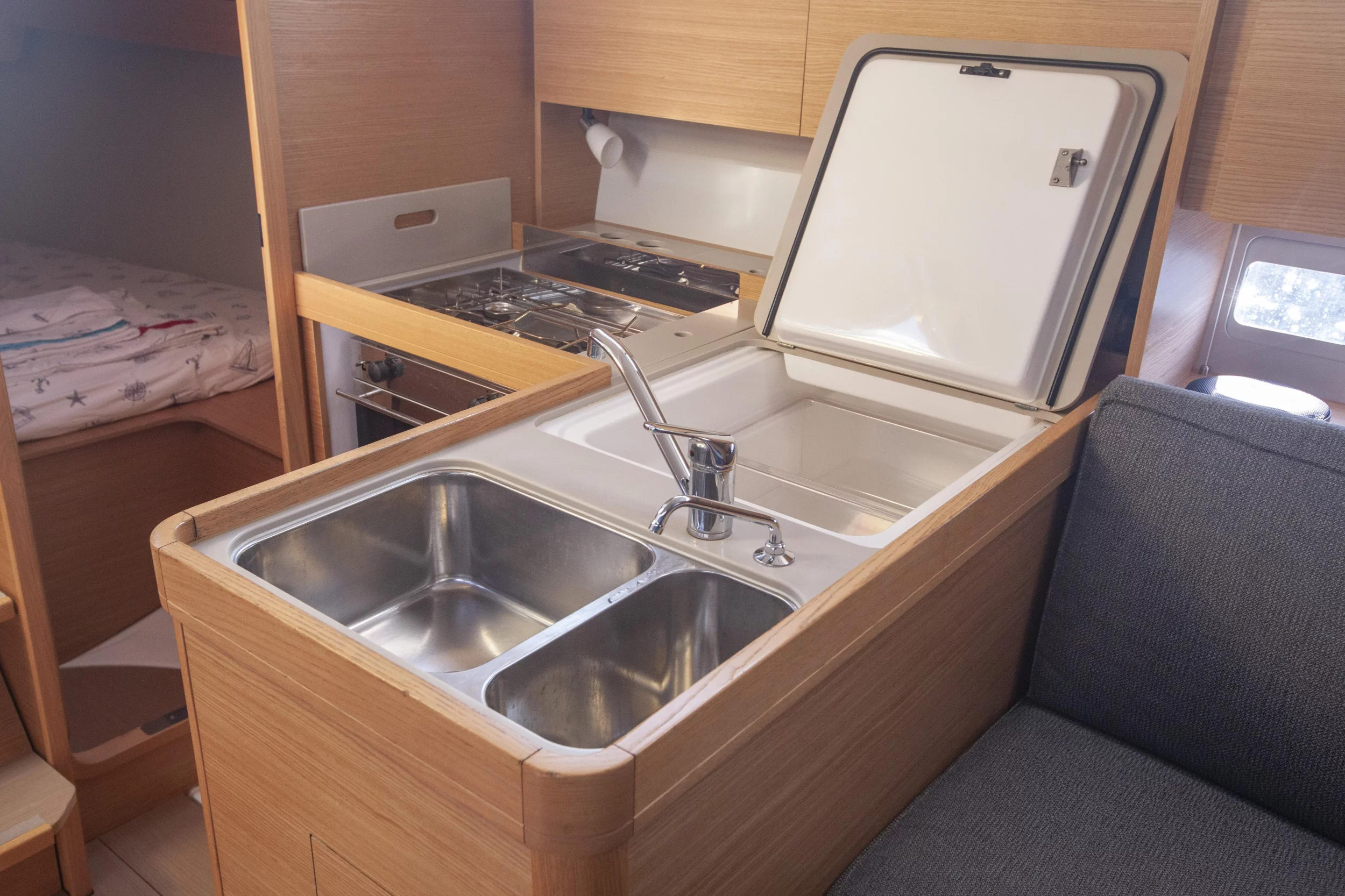 Dufour 360 GL (Nautilus) Fridge - 6