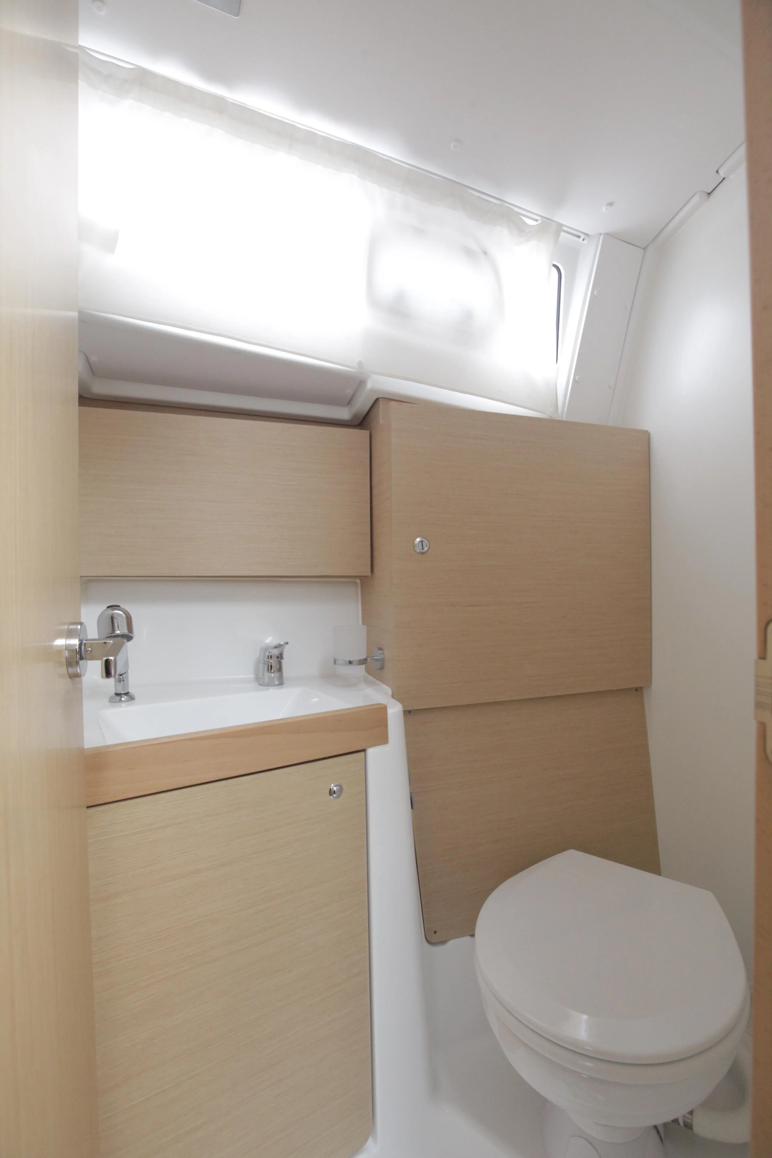 Oceanis 35 (Minta) WC - 1