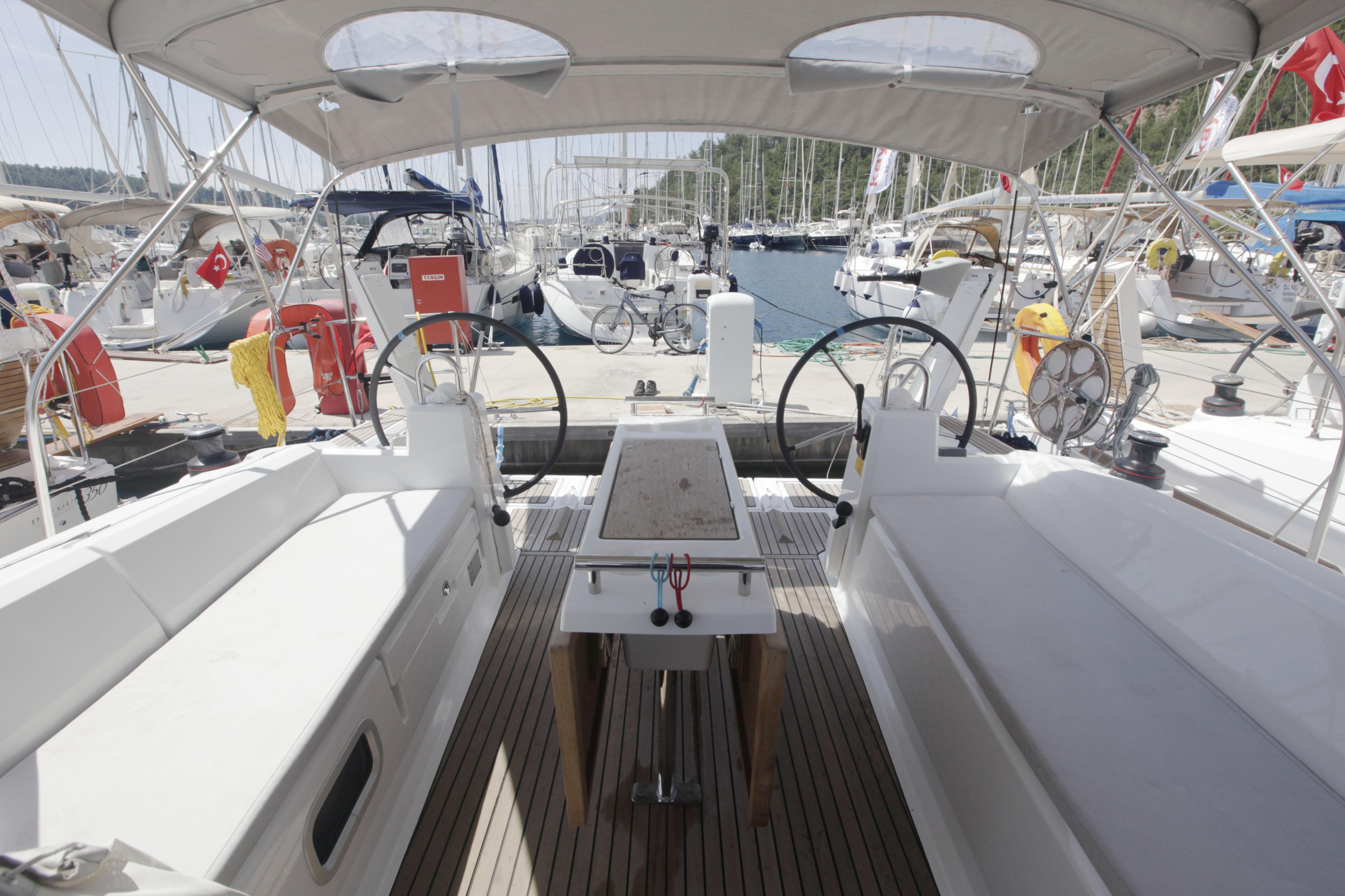 Photo #14 - Oceanis 38.1 (Missy) in Orhaniye - 14044