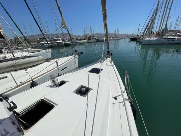 Photo #4 - Oceanis 41.1 (Black Lion) en Lefkada - 63745