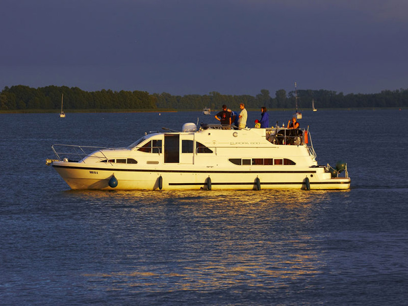 Photo #1 - Cruiser Premium 6 pers (E600-19) in Cahors - 5152