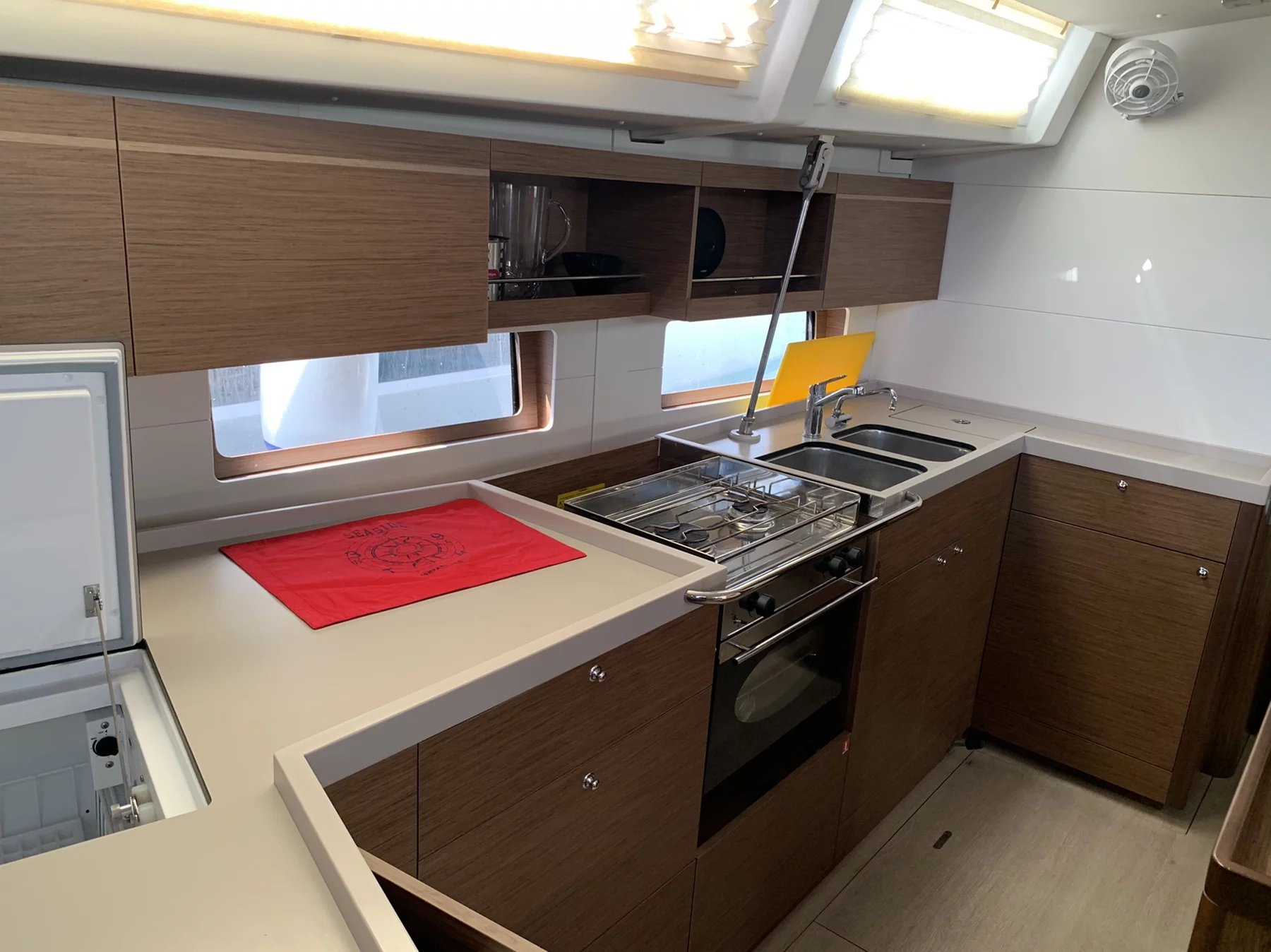 Oceanis 46.1 (Amalthia)  - 6