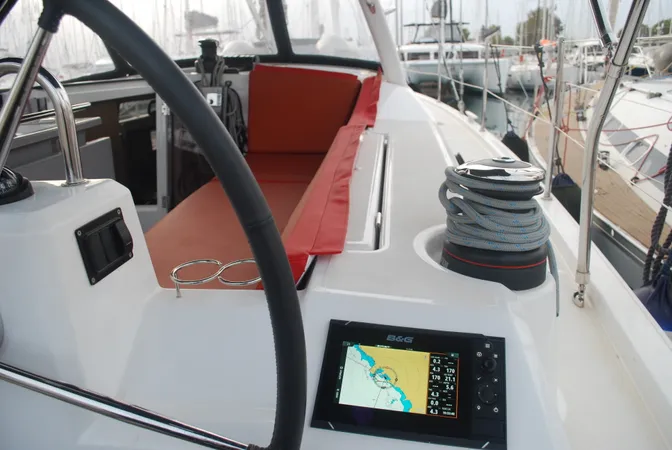 Photo #8 - Oceanis 41.1 (Alma) en Lefkada - 63747