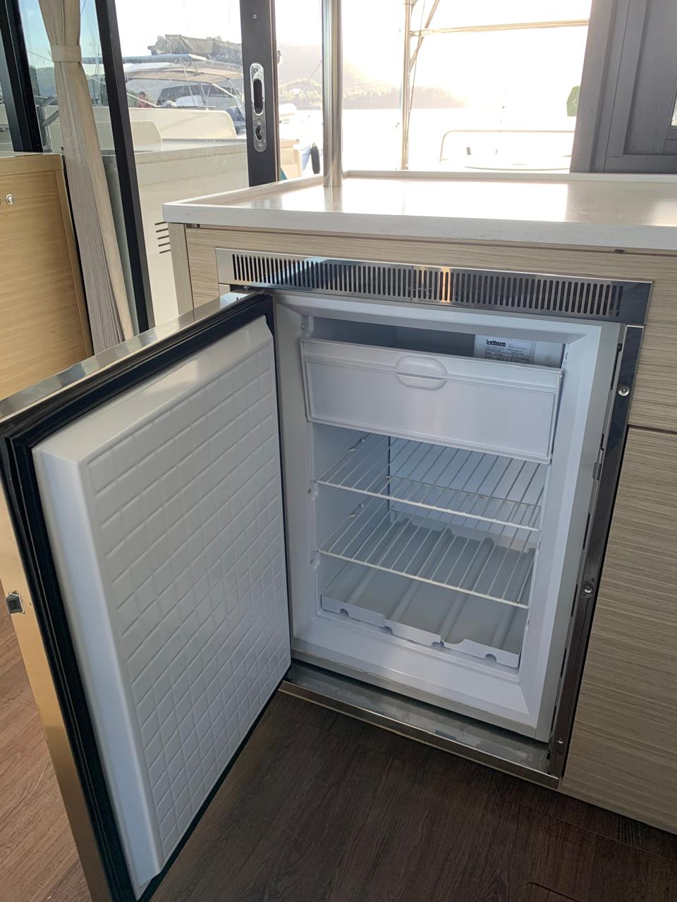 Lagoon 46 — photo 36