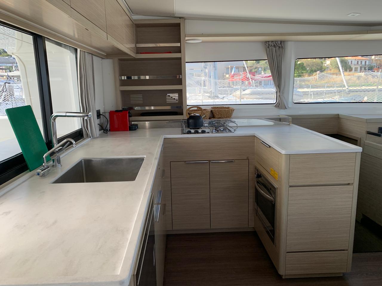 Lagoon 46 — photo 26