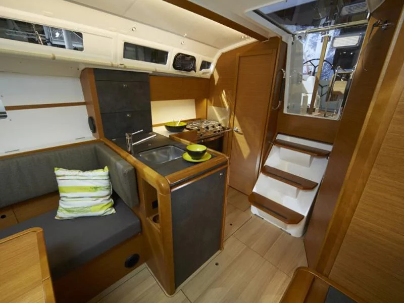 Sun Odyssey 349 (NALA) Interior image - 1