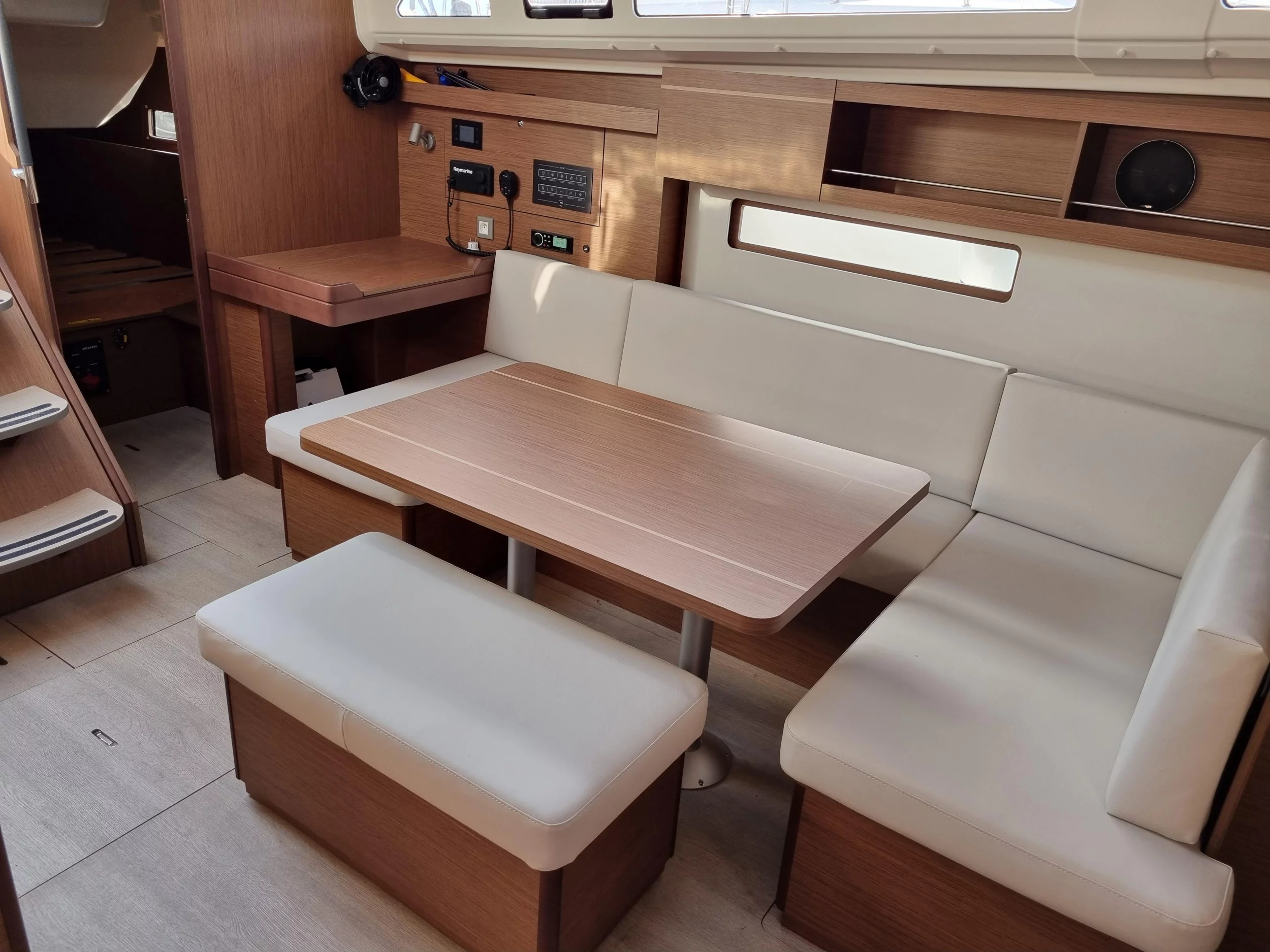 Oceanis 40.1 (Hadar)  - 8