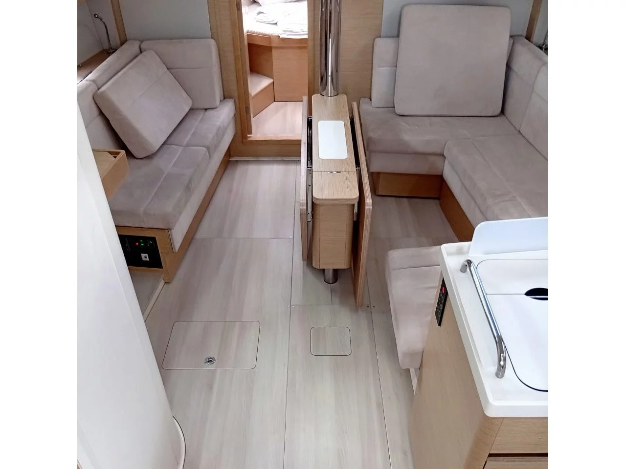 Hanse 418 (Eleni) Interior image - 14