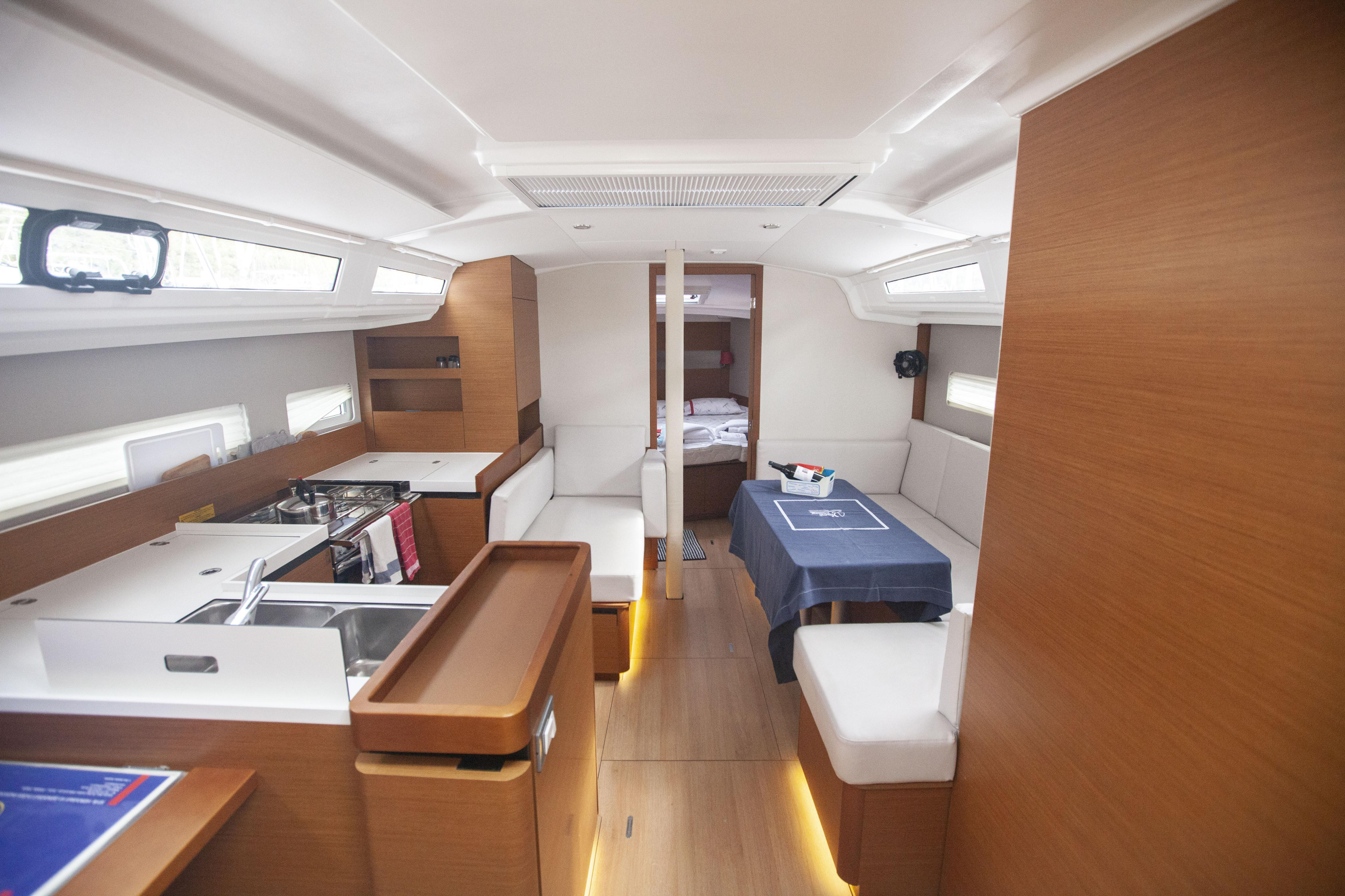Photo #4 - Sun Odyssey 410 (Sea Breeze) en Orhaniye - 21926