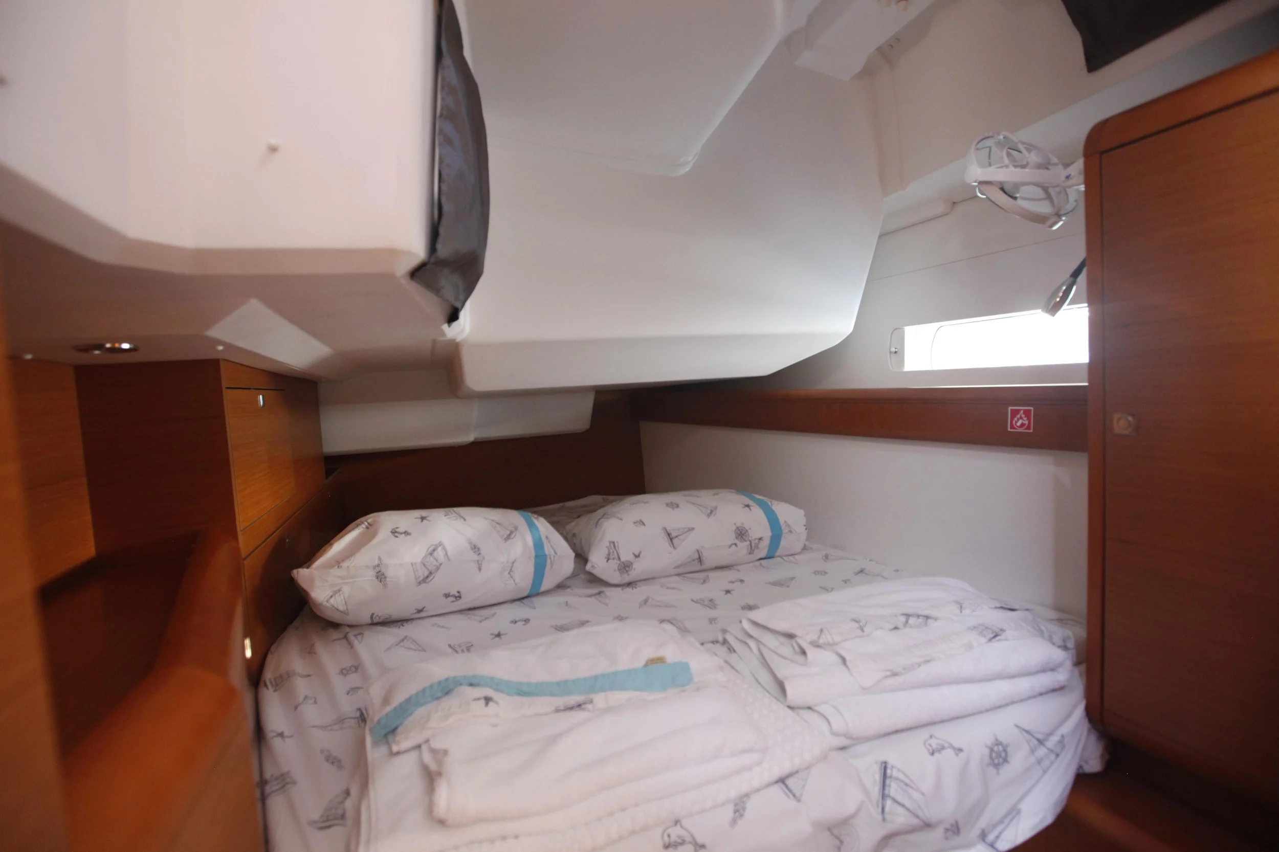Sun Odyssey 479 (Unicorn) Aft Cabin (port side) - 5