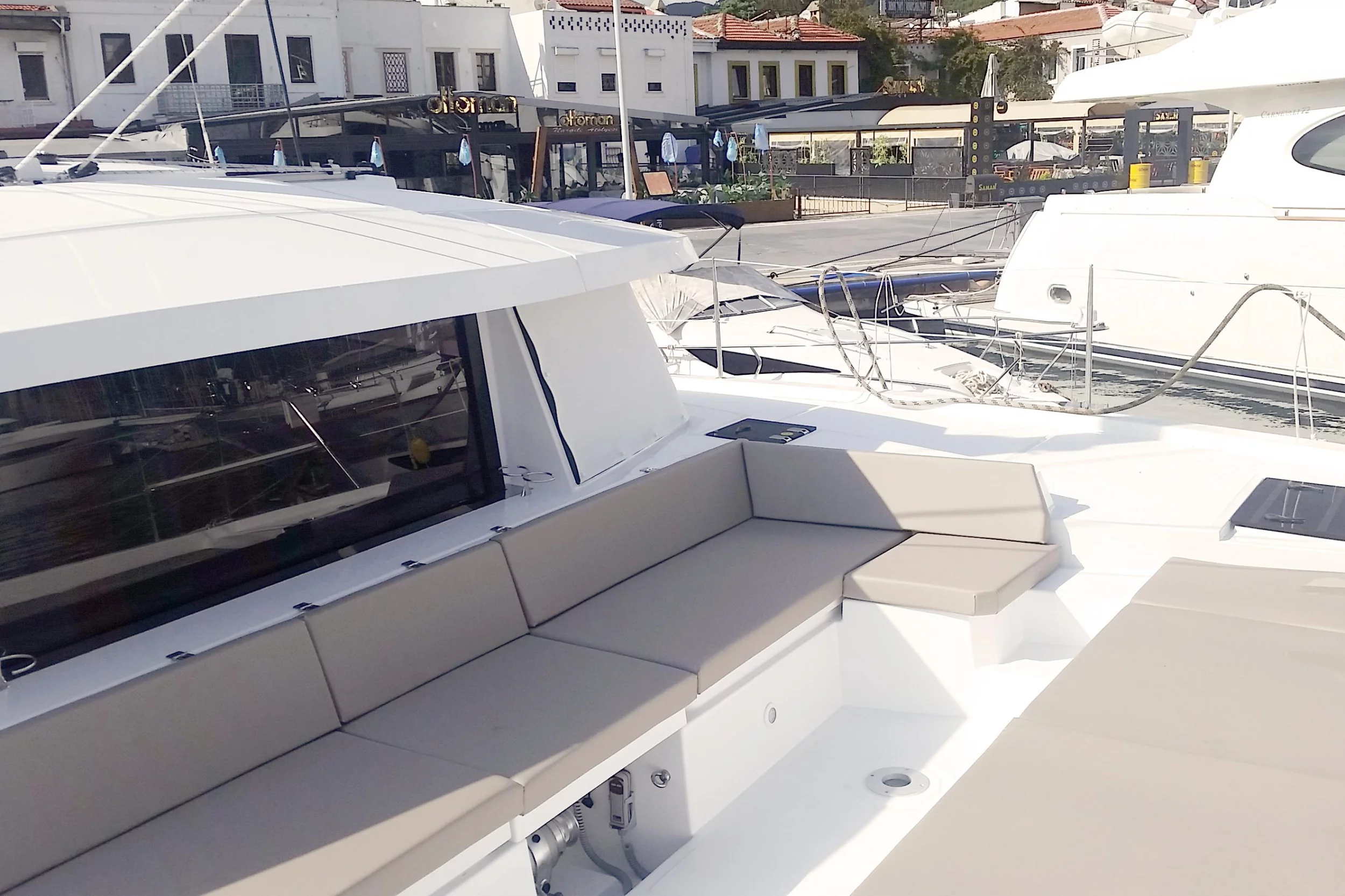 Bali 4.5 (LeAndra) Front Deck - 13