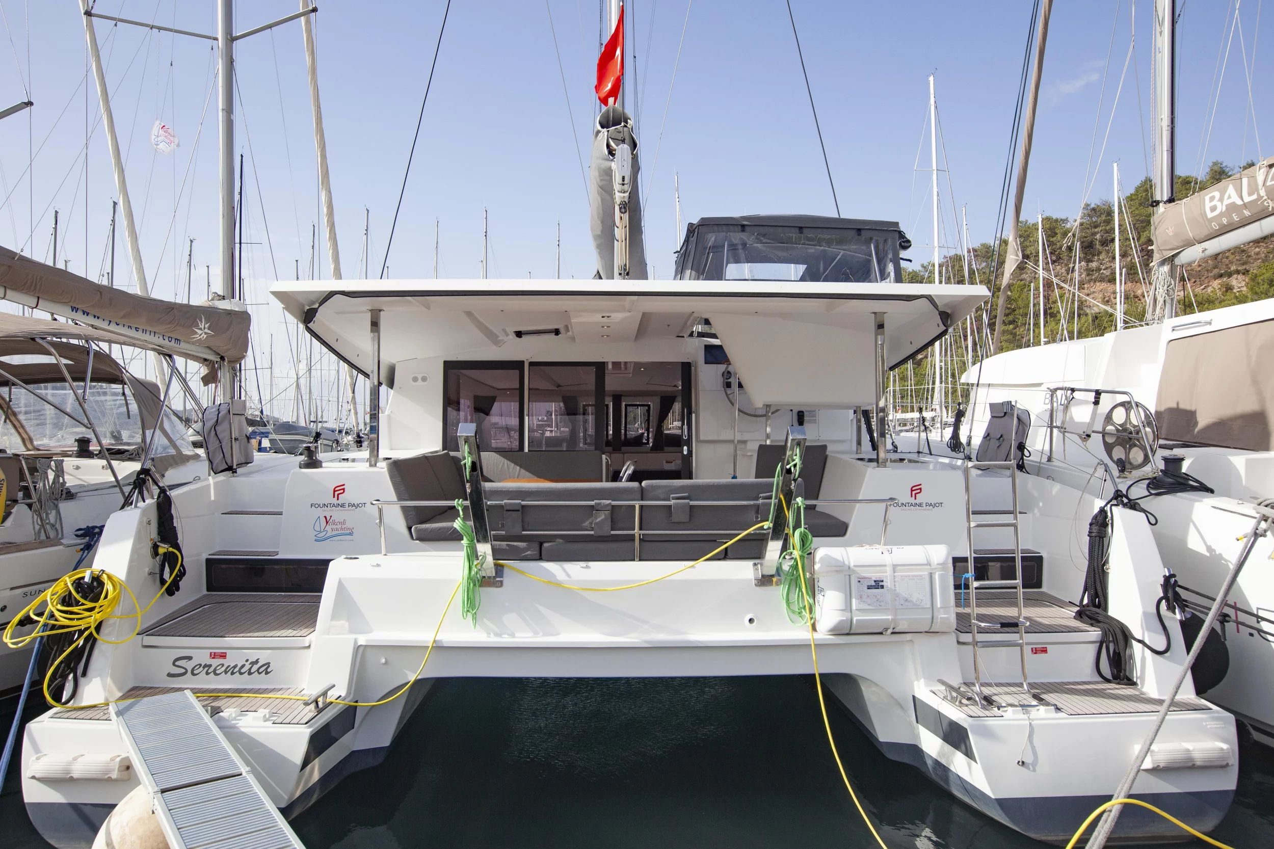 Isla 40 (Serenita) Transom - 8