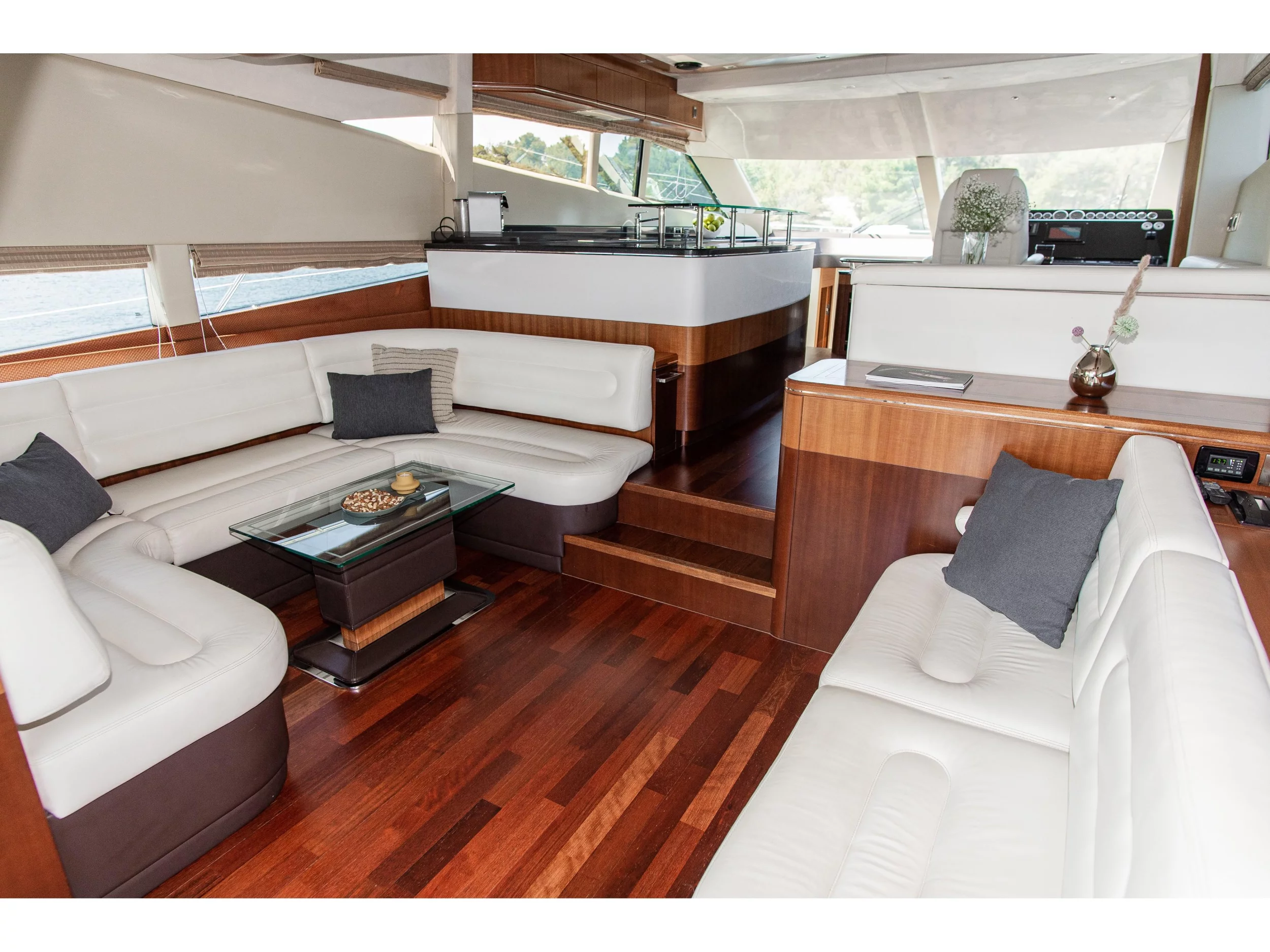 Galeon 640 Fly (Le Chiffre) Interior image - 14