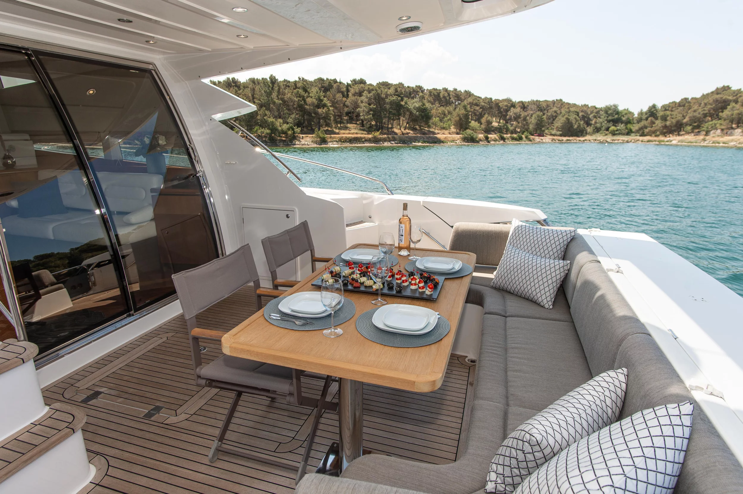 Galeon 640 Fly (Le Chiffre)  - 15