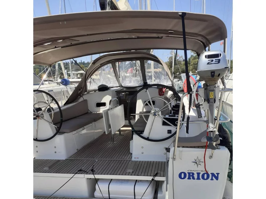 Sun Odyssey 380 (ORION) Main image - 0