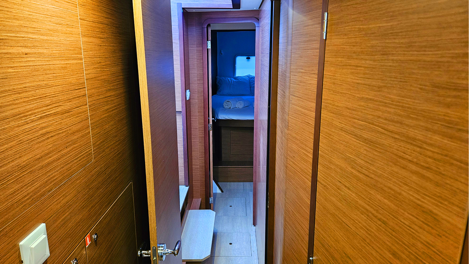 Lagoon 42 — photo 5