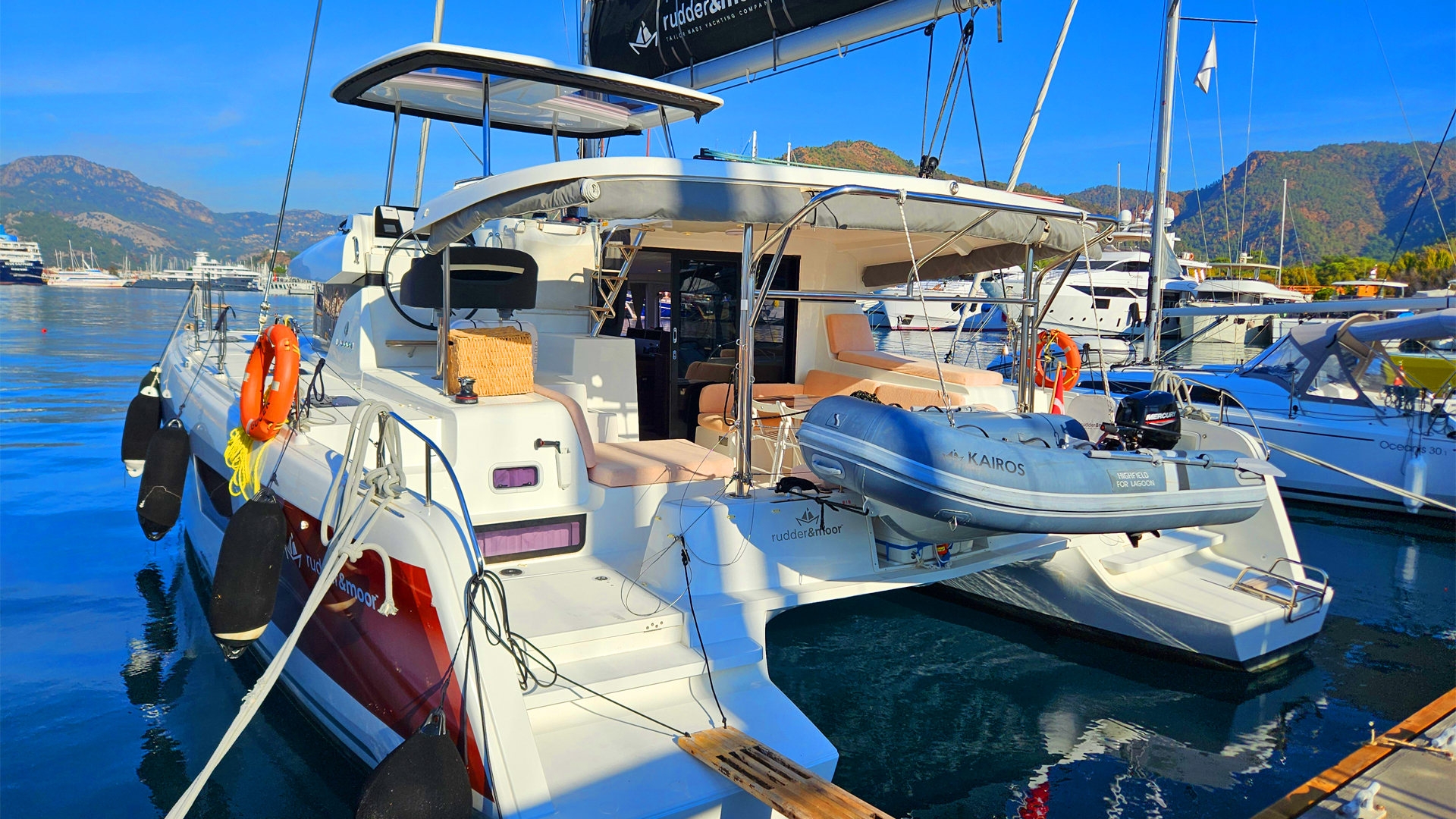 Lagoon 42 — photo 14