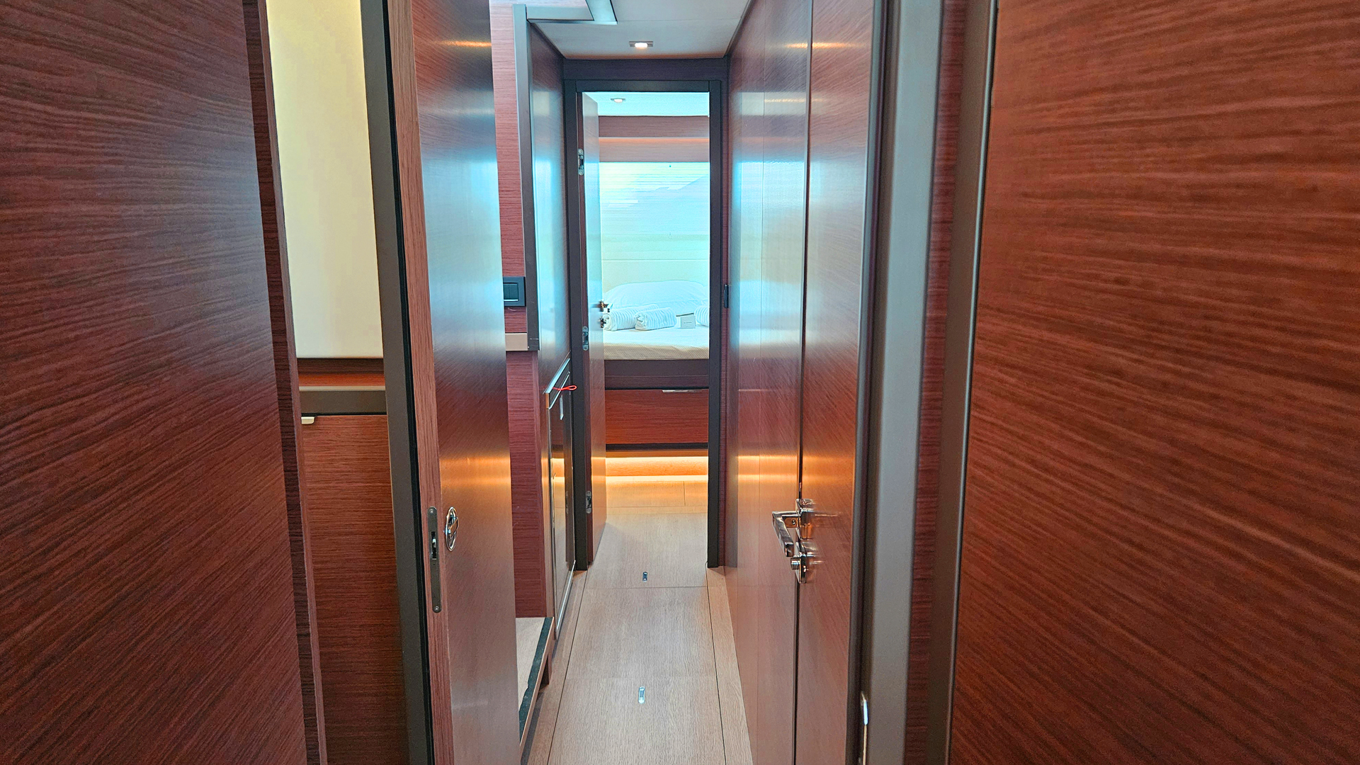 Lagoon 50 — photo 15