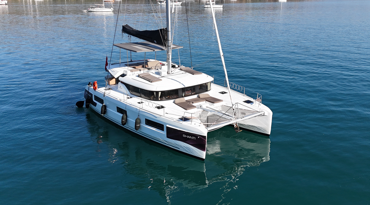 Lagoon 46 — photo 17