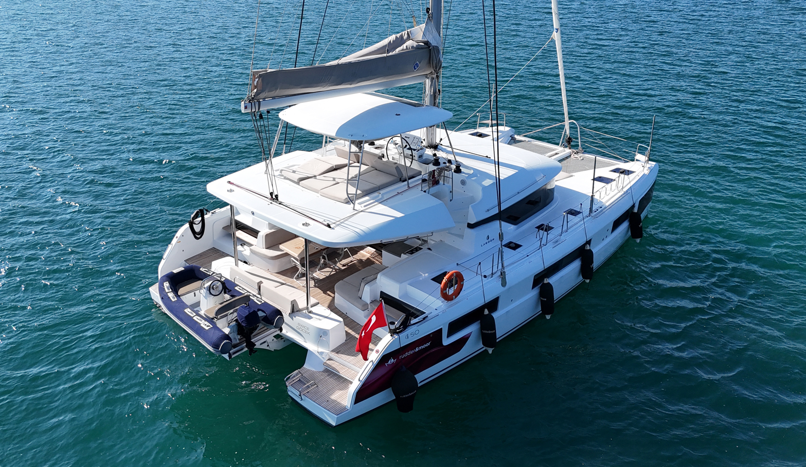 Lagoon 50 Owner's Version — photo 19
