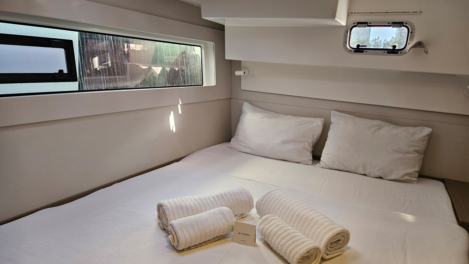 Lagoon 40 — photo 15