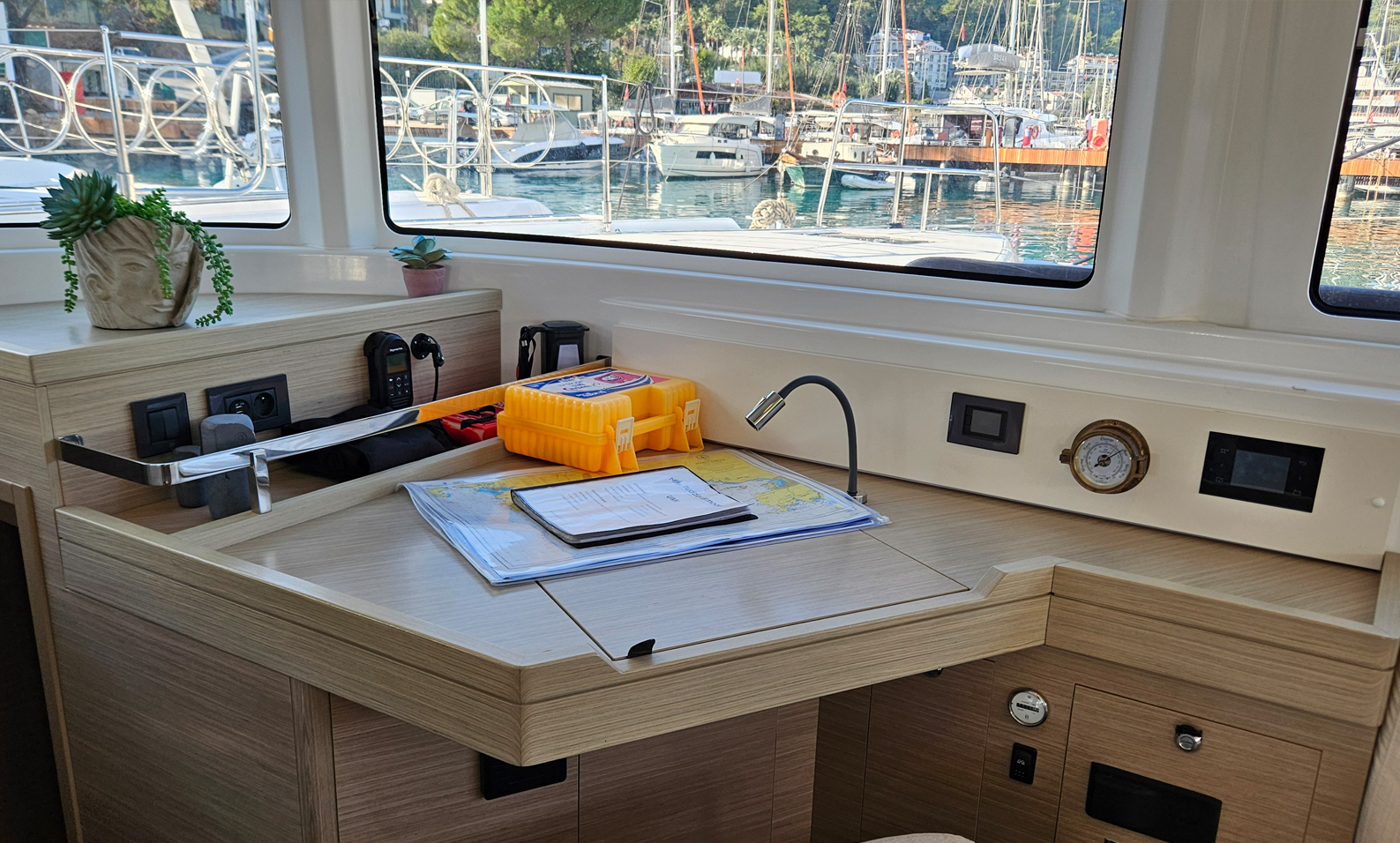 Lagoon 46 — photo 7