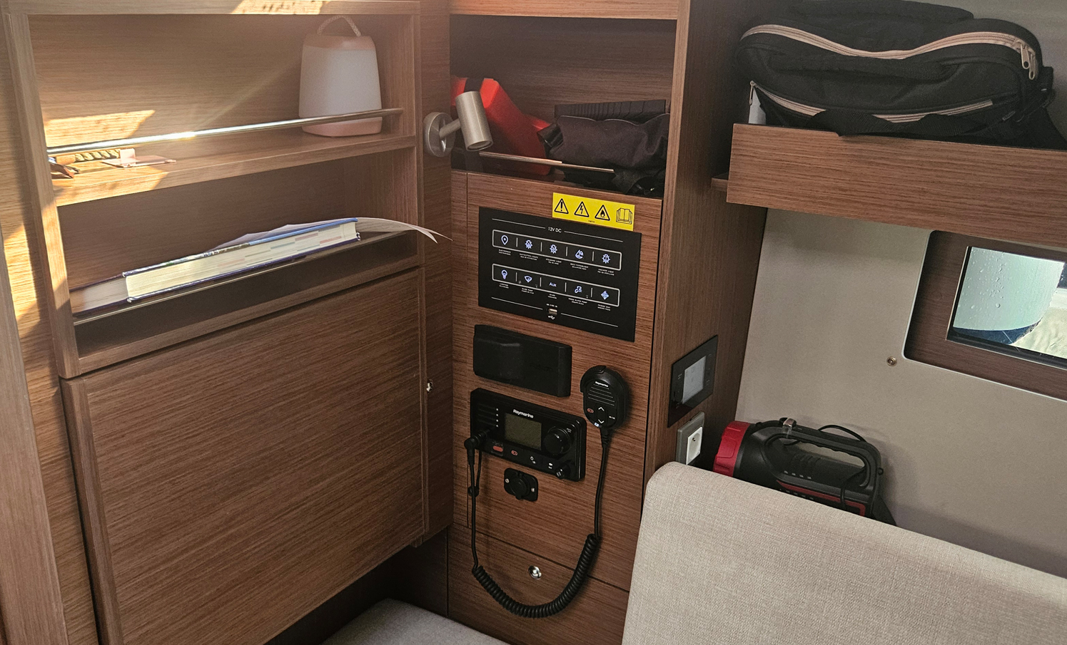 Oceanis 34.1 — photo 9