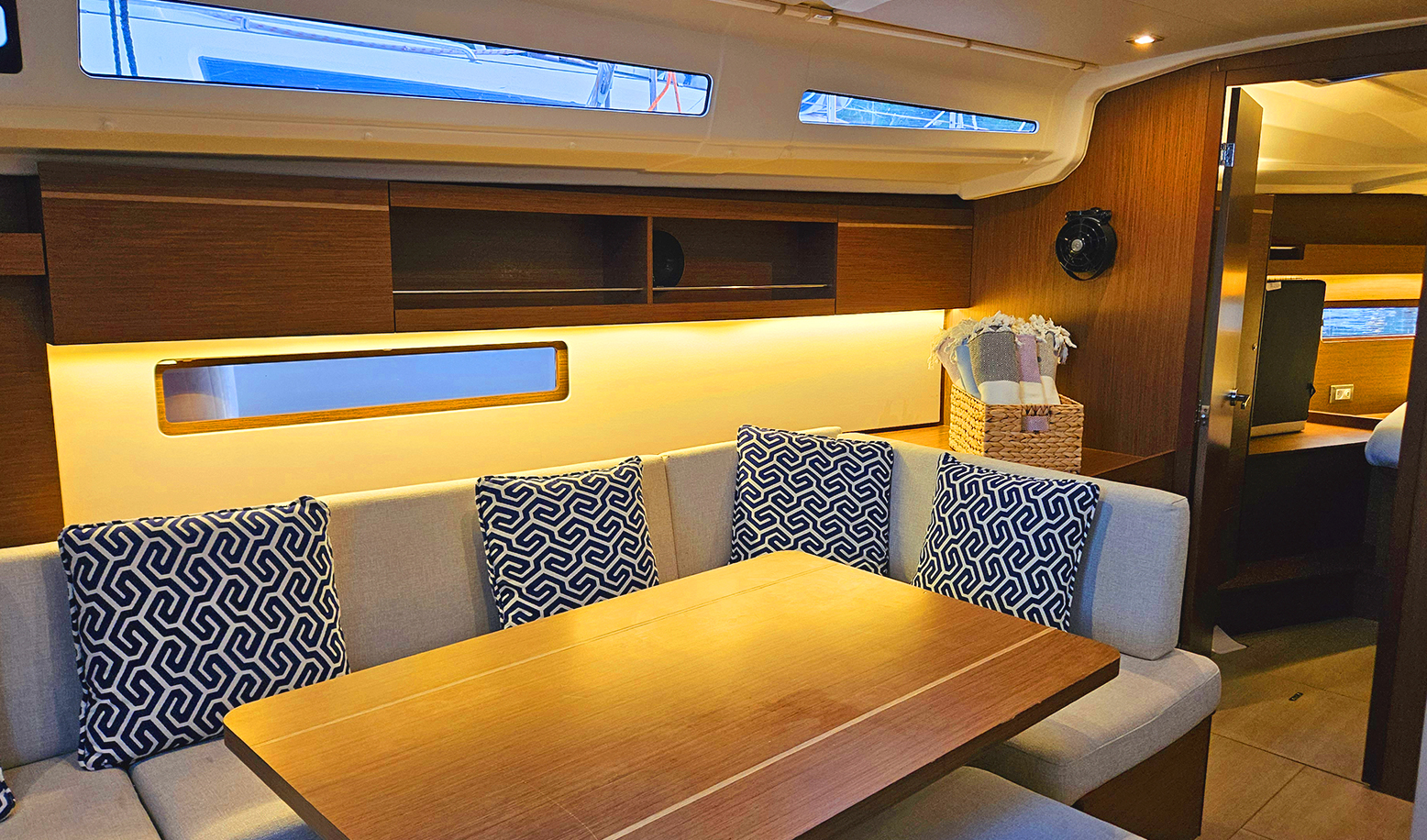 Oceanis 40.1 — photo 3