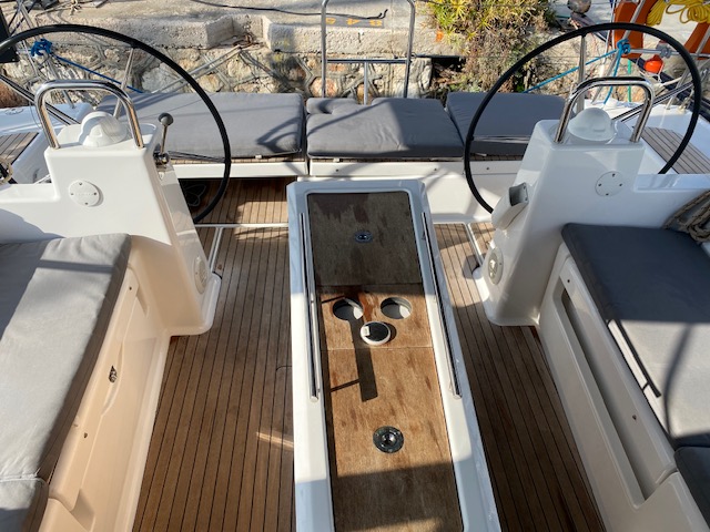 Dufour 460 Grand Large (4cab/4wc) — photo 6