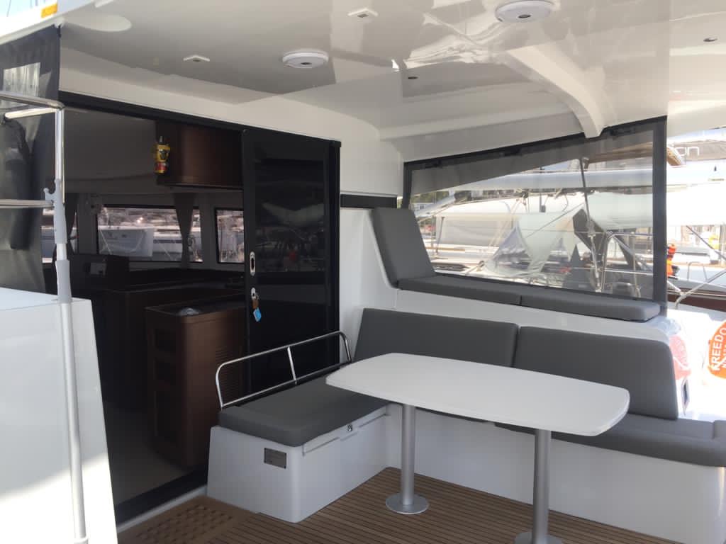 Lagoon 42[G] — photo 19