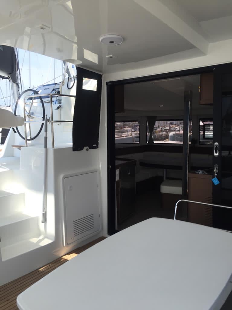 Lagoon 42[G] — photo 18