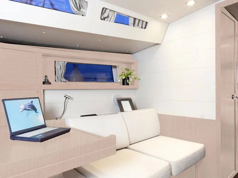 Oceanis 48 () Interior image - 3