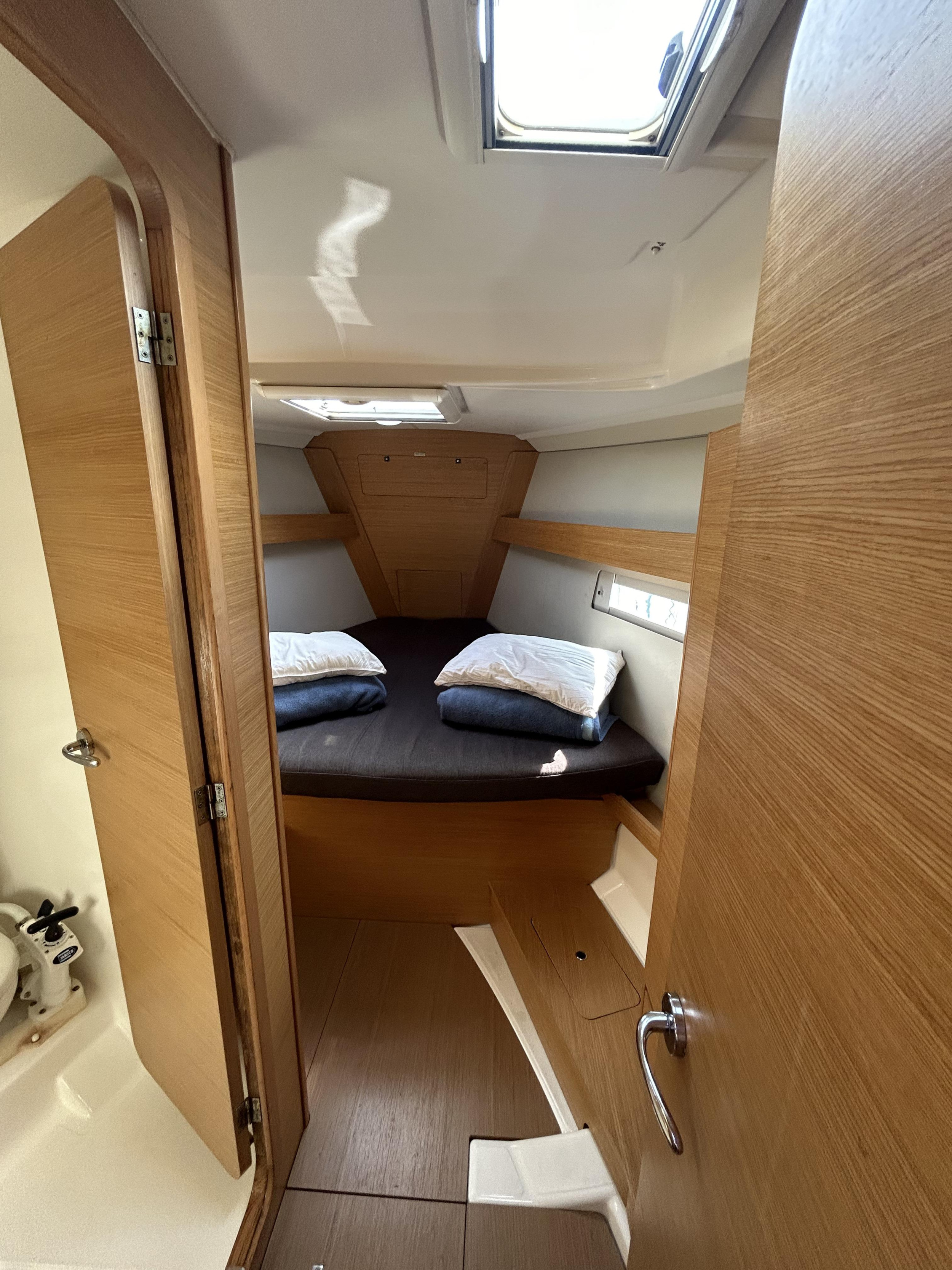 Dufour 412 Grand large[G] — photo 26