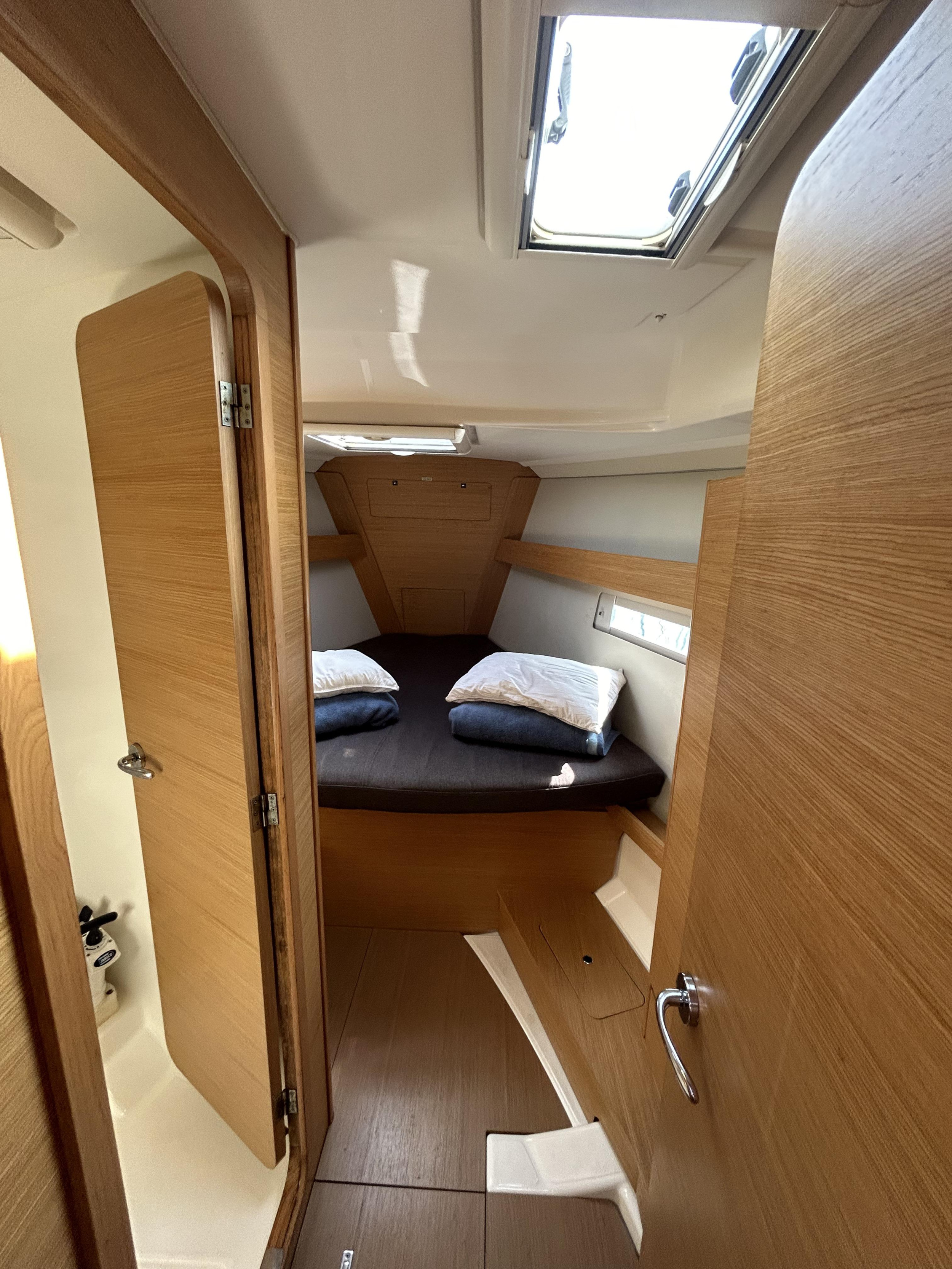 Dufour 412 Grand large[G] — photo 16