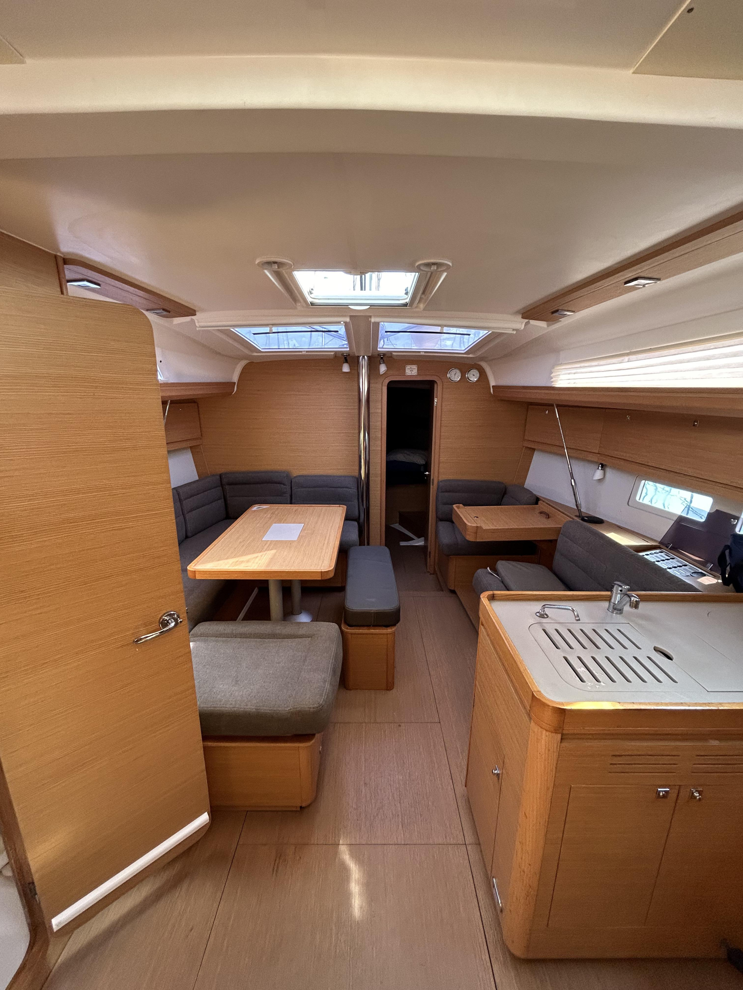 Dufour 412 Grand large[G] — photo 6