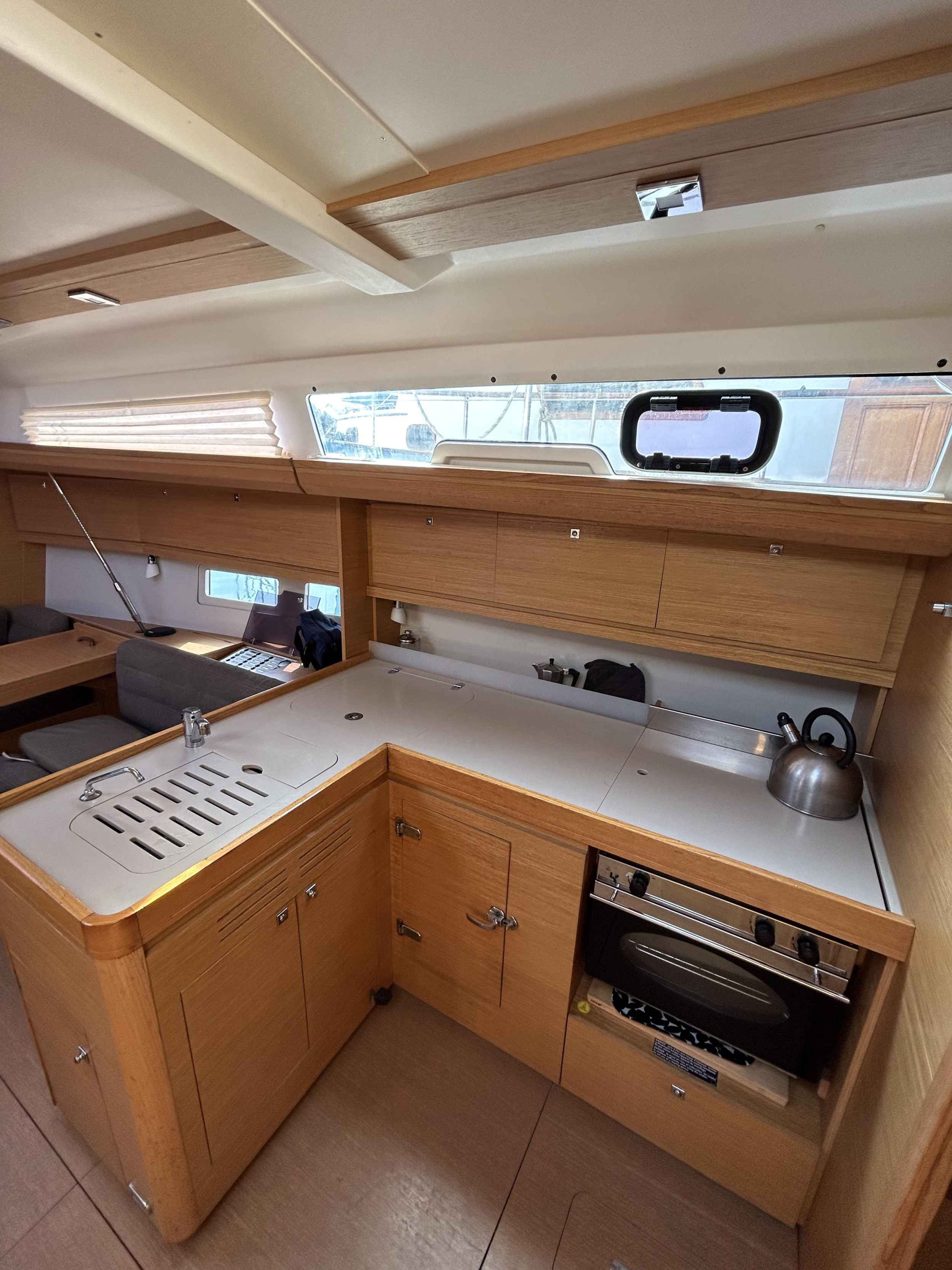 Dufour 412 Grand large[G] — photo 19