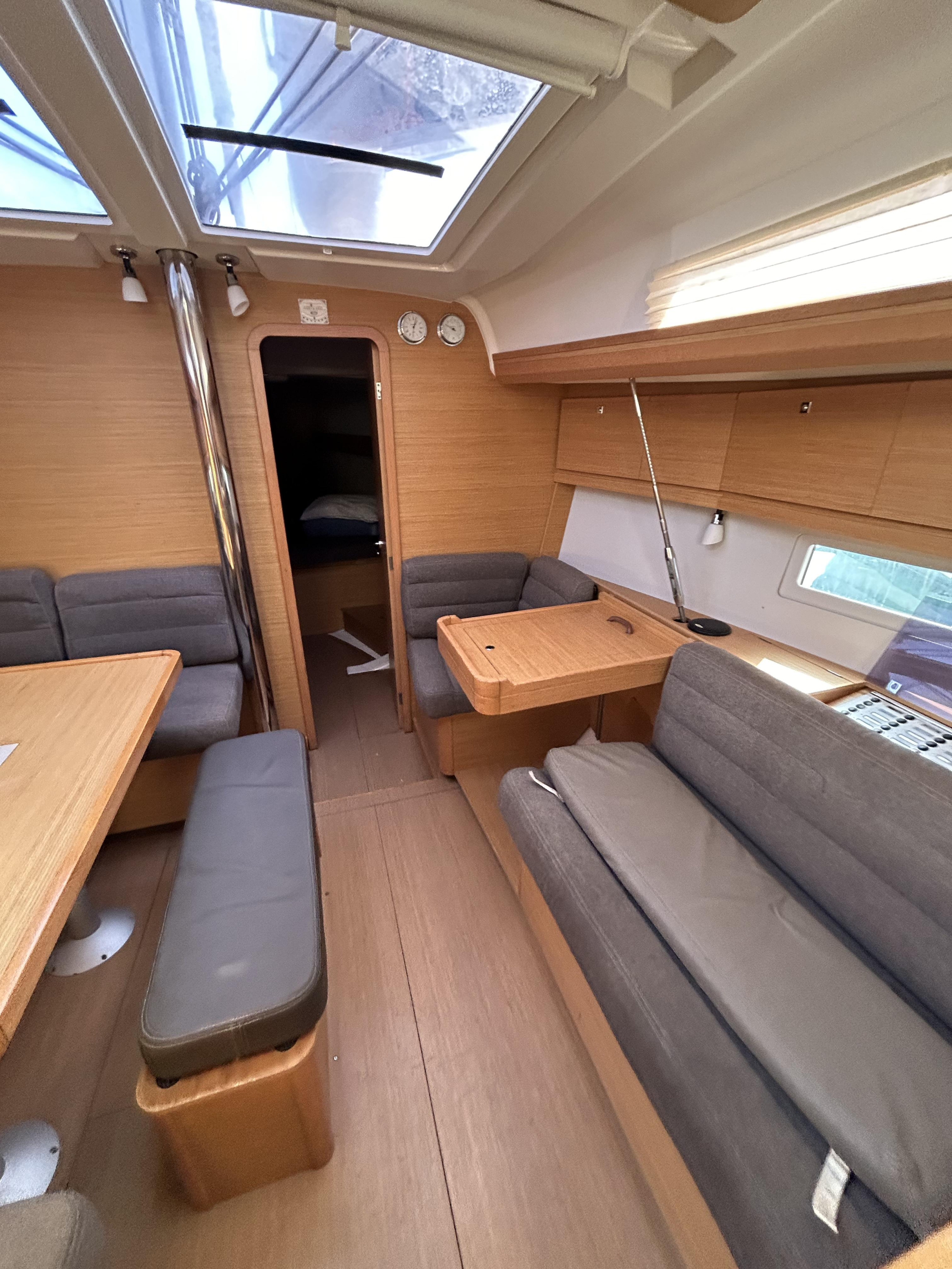Dufour 412 Grand large[G] — photo 3