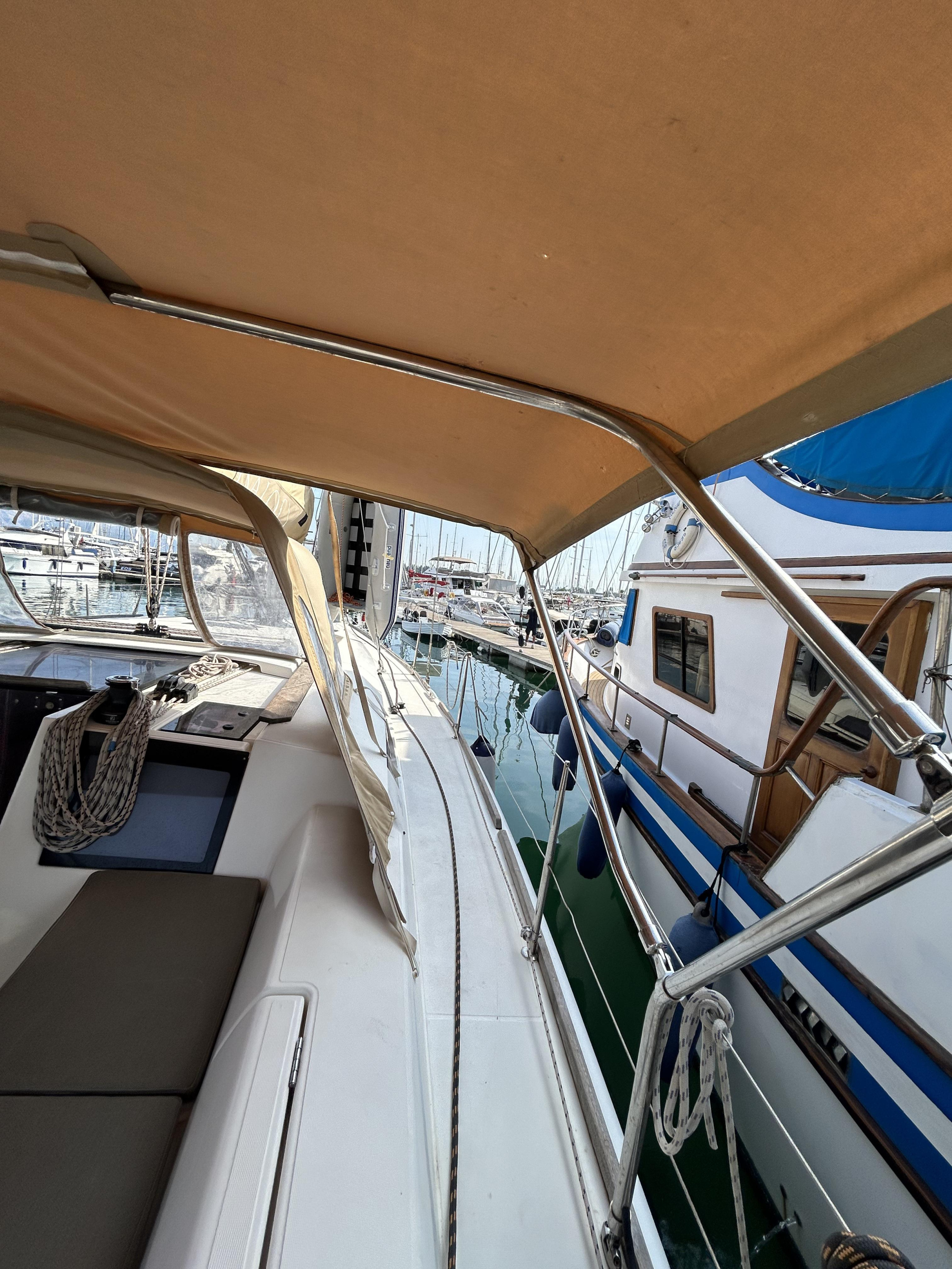 Dufour 412 Grand large[G] — photo 17