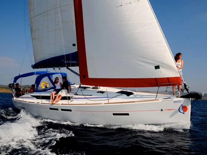 Sun Odyssey 419 () Main image - 0