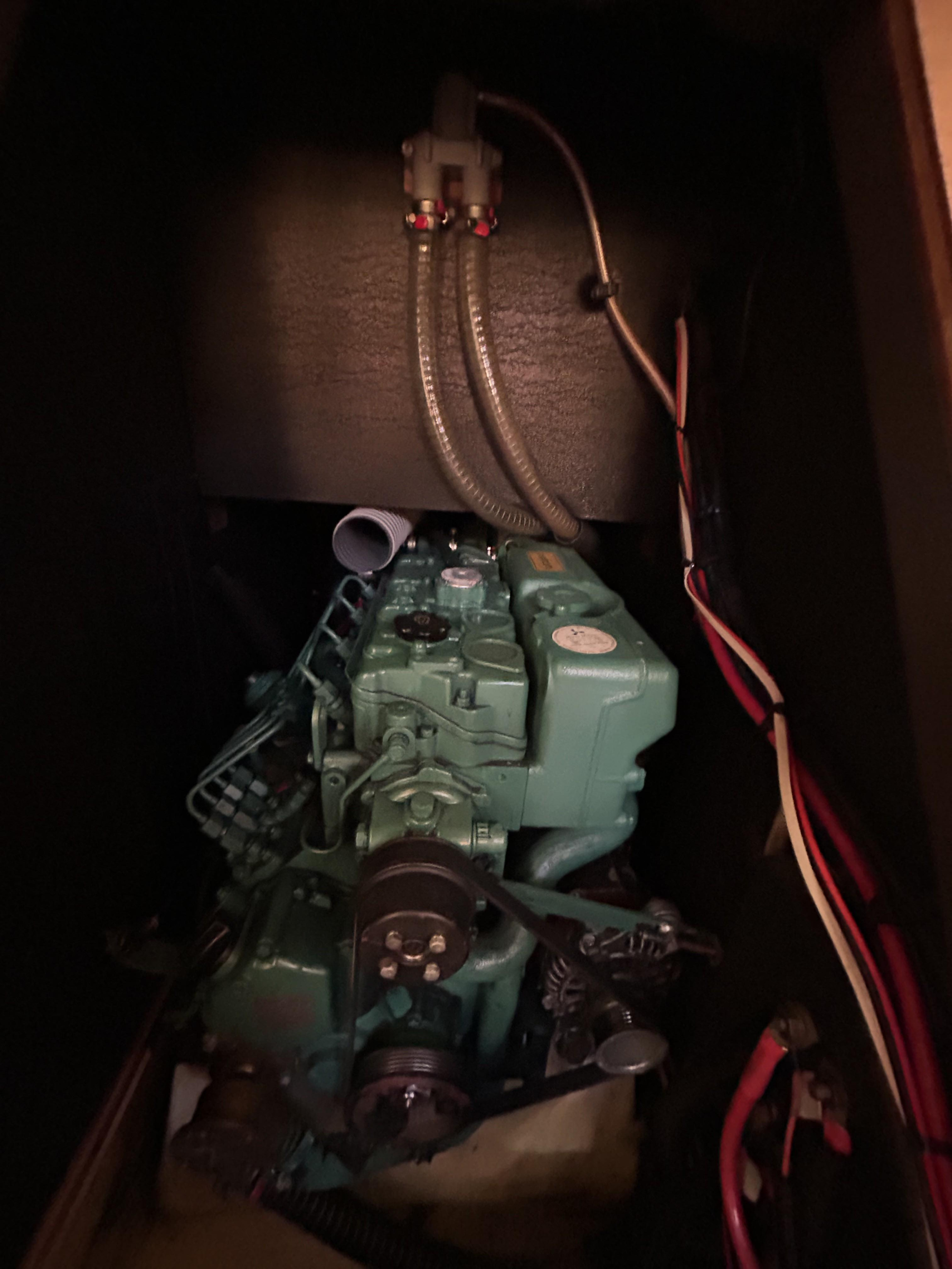 Dufour 460 Grand Large (5cab/3wc) — photo 9