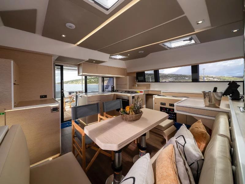 Cervetti 44 (KAJSA KAVAT new 2024 (air condition, , , flybridge)) Interior image - 6