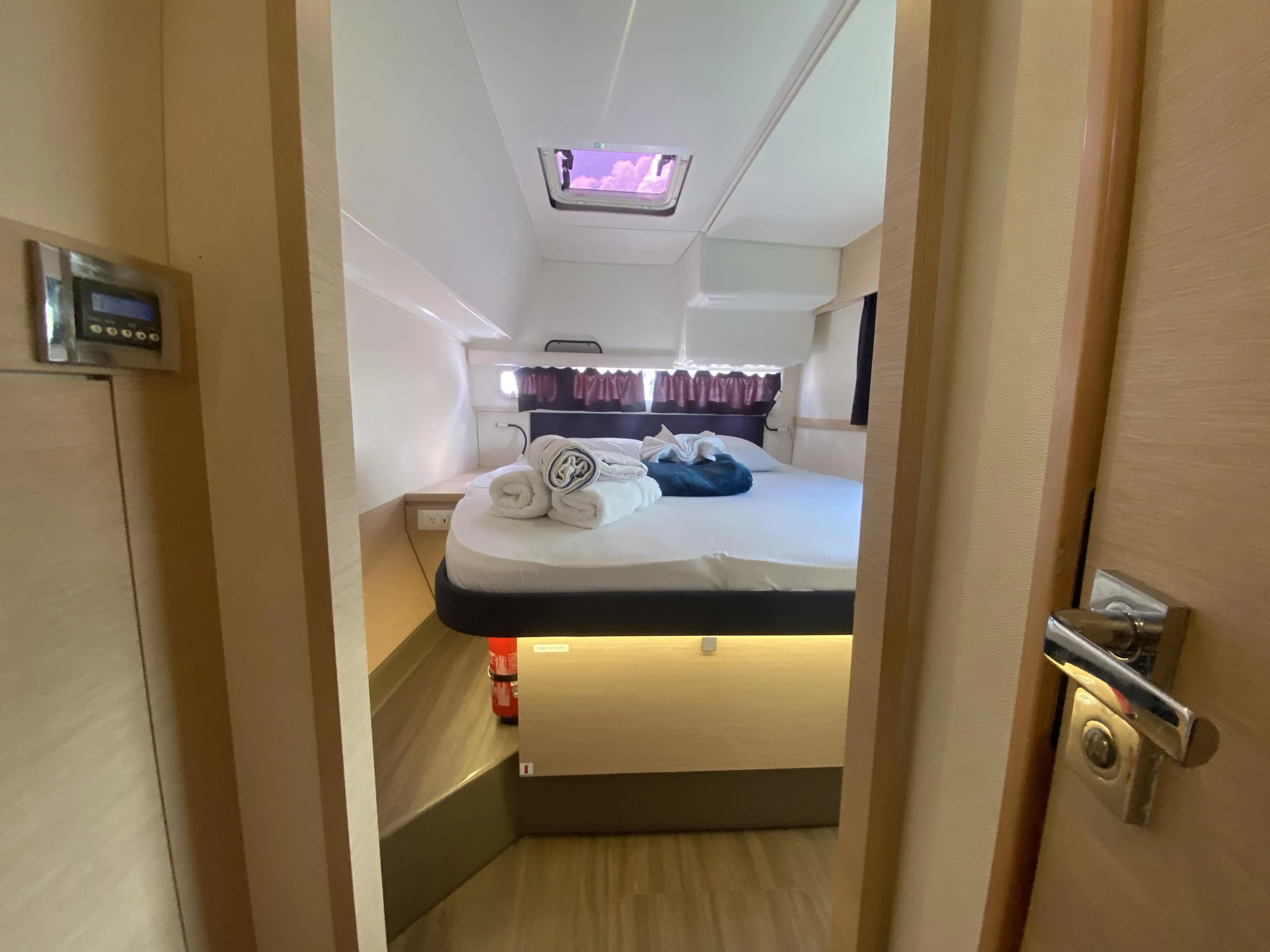 Fountaine Pajot Helia 44 Evolution (Peacemaker)  - 47